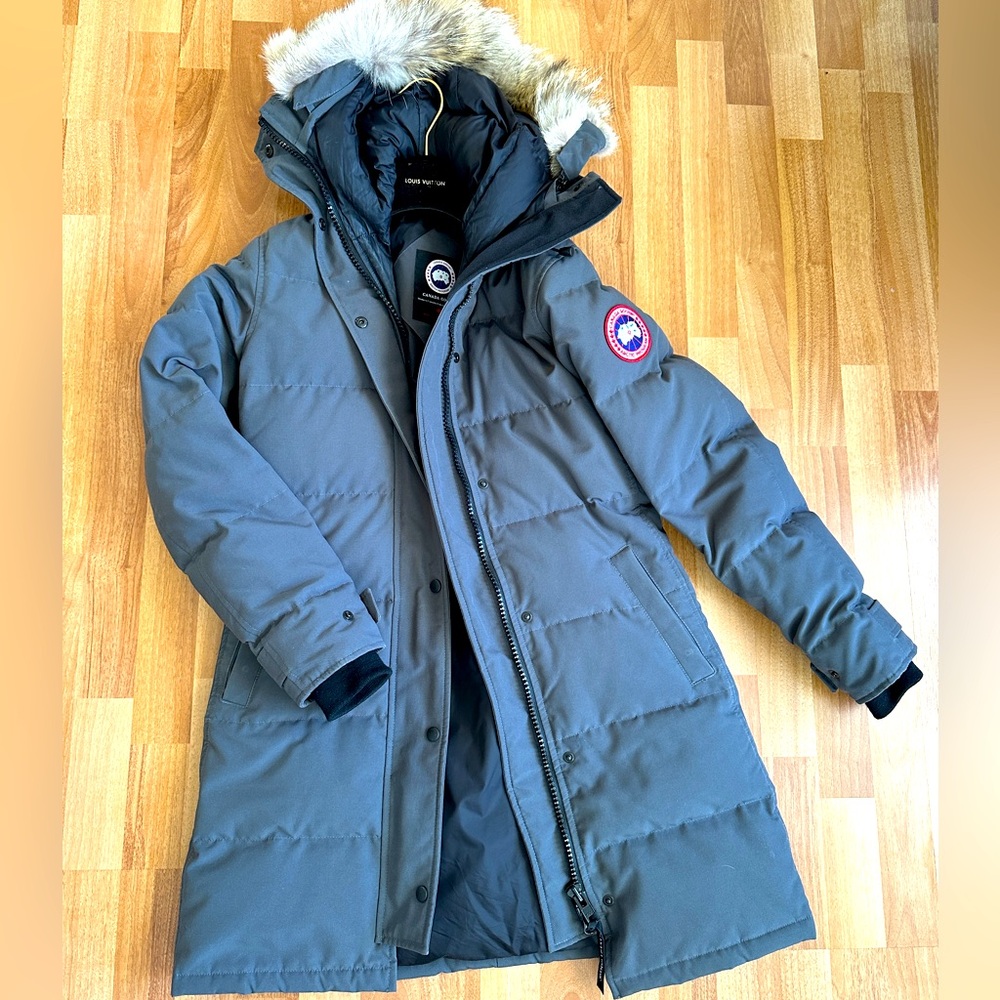 Canada Goose Down Parka Shelbourne Women’s Small Graphite